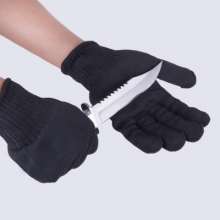 Cut-resistant grade 4, a steel wire glove, professional reinforced multi-purpose cut-resistant protective gloves. Black and white gloves. Cut-resistant gloves