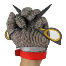 Factory direct stock chainsaw gloves. Cutting and slaughter anti-cutting grade 5 gloves. Steel ring steel wire gloves labor protection gloves. Anti-cutting gloves