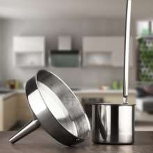 Factory direct stainless steel funnel. Non-magnetic thickened wine oil leakage. Cone. Shaped filter colander can be hanging kitchen funnel