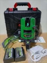 Laser level meter. Infrared green light level meter. Level meter .Outdoor line caster super high-precision 5-wire 3-wire 2-wire