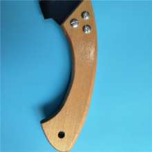 Self-produced and sold wooden handle curved saw with smooth and comfortable handle. The saw board is made of 65 manganese steel and the teeth are sharp and sharp.