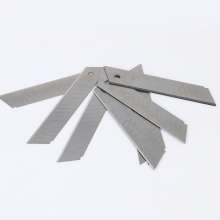 Manufacturer 0.5 thickening art blade paper cutting blade wallpaper knife large art blade 18mm medium knife