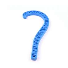Plastic wrench production and sales of PE pipe external connection pipe fittings conversion wrench soft belt section drip irrigation installation tool. Infusion accessories