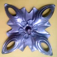 Wrought iron gate bottom flower Metal stamping flower leaf Gate bottom flower Decorative flower leaf