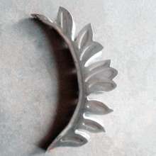 Wrought iron stamping leaves, stamping large curved flowers, wrought iron decorative accessories