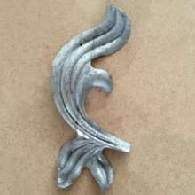 Iron stamping flower leaf Iron plate stamping flower leaf Left and right flower leaf