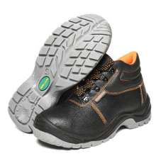Spot supply labor insurance shoes. Safety shoes. Protective shoes. Anti-smashing shoes Anti-piercing shoes Breathable shoes Oil-resistant and wear-resistant
