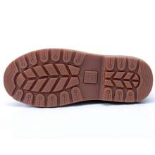Nubuck leather safety shoes. Anti-smashing and anti-piercing rubber-soled wear-resistant protective shoes. British style simple leather shoes. Men's safety shoes