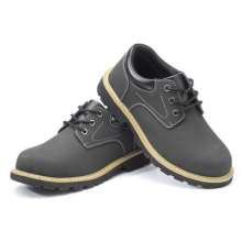 Nubuck leather safety shoes. Anti-smashing and anti-piercing rubber-soled wear-resistant protective shoes. British style simple leather shoes. Men's safety shoes