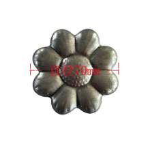 Iron accessories 70mm sunflower sunflower round leaf stamping small parts fence guardrail door and window decoration factory direct sales