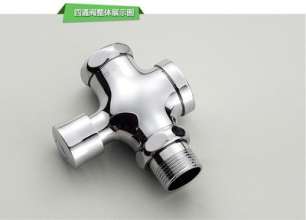 Stool flushing valve. Self-closing drainage valve. Zinc alloy squat toilet delay four-way water valve. Flushing valve