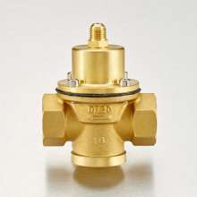 Brass differential pressure valve with red copper pipe. Tap water double internal thread thread self-operated differential pressure control valve. Valve