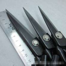 Good household scissors feel strong, lightweight V-shaped high-carbon steel scissors tailor scissors cutting style