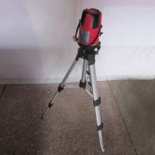 Indoor and outdoor green strong light laser level two line with tripod green light five line level 3 line