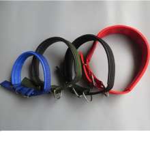 Manufacturers produce pet dog collars, plus cotton dog collars, red, blue, green and black four-color pet collars