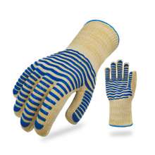 Silicone gloves. High temperature resistant 500 degrees BBQ flame retardant non-slip gloves. Multifunctional barbecue insulated gloves microwave oven. Gloves
