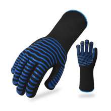 Silicone gloves. High temperature resistant 500 degree gloves. BBQ flame retardant non-slip multifunctional barbecue insulated gloves. Microwave oven and high temperature resistant gloves.