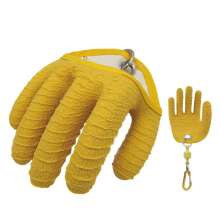 PE half palm dipped fish catching fish stab-proof anti-slip anti-skid outdoor camping fishing gear supplies labor insurance fishing gloves