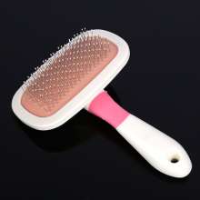 Manufacturers produce pet plastic handle needle combs, soft bottom steel needles, dog grooming combs, fluffy massage pet supplies