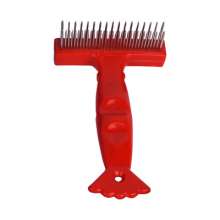 Manufacturers produce pet plastic handle needle combs, soft bottom steel needles, dog grooming combs, fluffy massage pet supplies