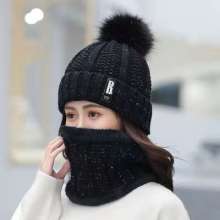 Knitted hat . Wool cap . Korean version of the trendy student cycling cold-proof suit bib and B-standard hat. Female winter hat. hat