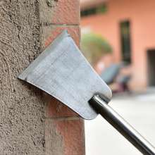 Manganese steel long-handled wall shovel blade. Clean the shovel. Wall leather tools. Decoration white ash putty floor cement cleaning shovel