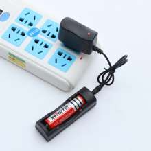Round plug (European standard) strong light flashlight 18650 battery charger 220V direct charging source adapter 4.2V wholesale