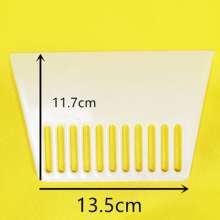 Paste the wallpaper and the wall cloth, thicken and increase the hard scraper. Scraper, plastic scraper, putty powder wallpaper construction film tool