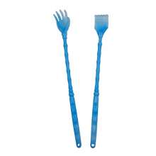 Multifunctional without asking anyone to scratch. Hangable scratching rake scratching scratcher. Old Man Le. Tickle. Tickle