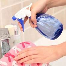 500ML household watering spray pot.Press watering pot.Garden watering pot.Beauty salon spray bottle.Bottle