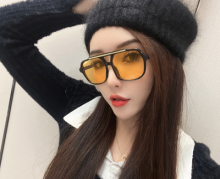 Sunglasses Women's 2022 new glasses. Men's trendy sunglasses. Round face glasses. Sunglasses show thin star same model UV protection 98082 sunglasses for women