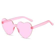 2023 Peach Heart Sunglasses Love Sun eyes. Glasses. Pendulum glasses. Mirror Jelly Gradient Color rimless heart-shaped one-piece dazzling tinted sunglasses
