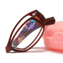 Portable folding reading glasses. High definition anti-blue light reading glasses for middle-aged and elderly people. Anti-fatigue high-grade fashion comfortable presbyopia glasses for men and women