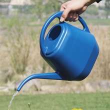 Amazon Long Mouth watering pot. Plastic watering can thickened watering can. Blow molded garden watering pot 4L