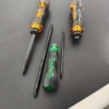 Retractable three-purpose screwdriver radish head dual-purpose screwdriver multi-purpose screwdriver